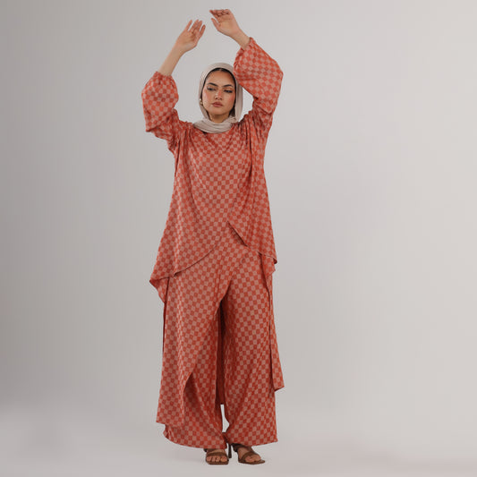 Caro suit
